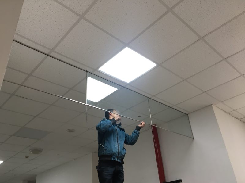 鄭州航空港區(qū)實驗中學(xué)擋煙垂壁合作案例